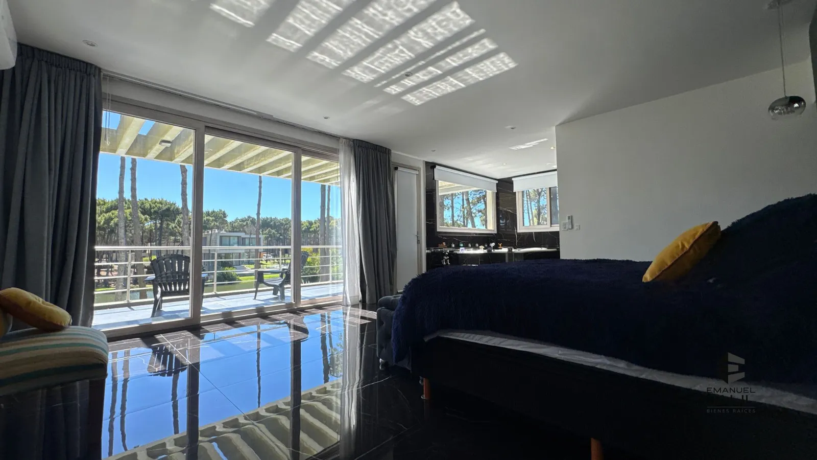 Brisas, a trescientos metros del mar — foto 19