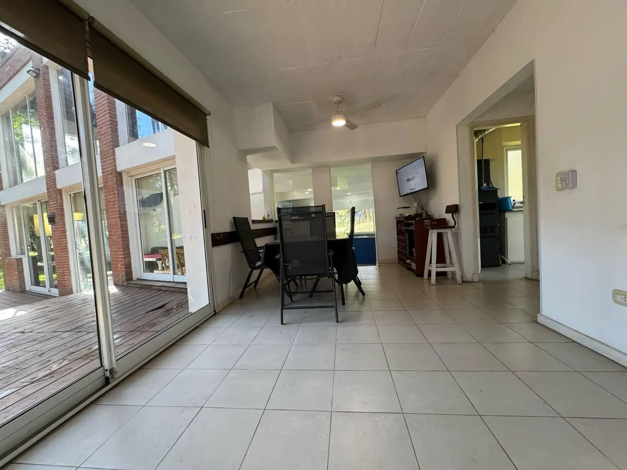 A la vuelta del centro, frente al Tennis Ranch — foto 14