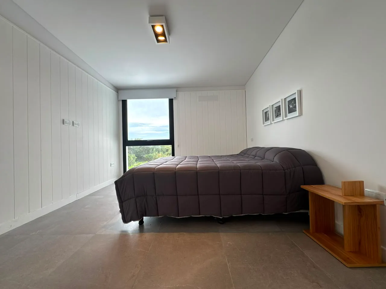 Senderos IV — arquitectura que enmarca el paisaje — foto 9
