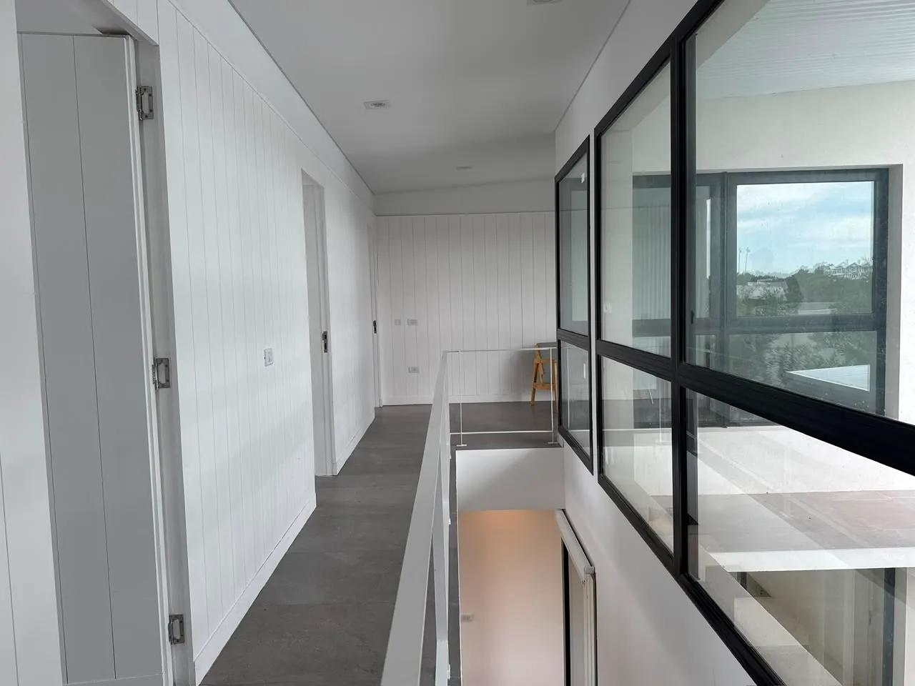 Senderos IV — arquitectura que enmarca el paisaje — foto 11